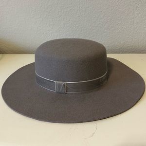 Halogen grey hat
